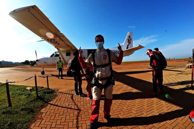 Double Parachute Jump Experience in Boituva – With Private Transport (Skydiving) photo 6