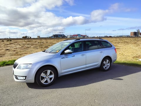 Private Transfer from Reykjavik to Keflavik Airport , photo 5