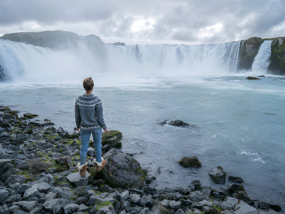 Akureyri Port: Small Group Godafoss Waterfall and Laufas Turf House Tour — Nordur Travel Services ehf