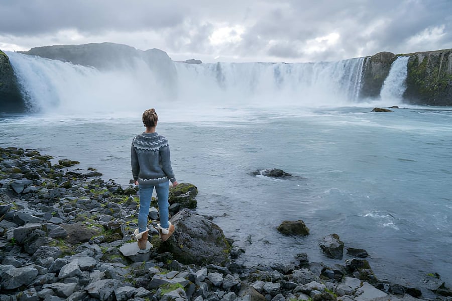 Akureyri Port: Small Group Godafoss Waterfall and Laufas Turf House Tour