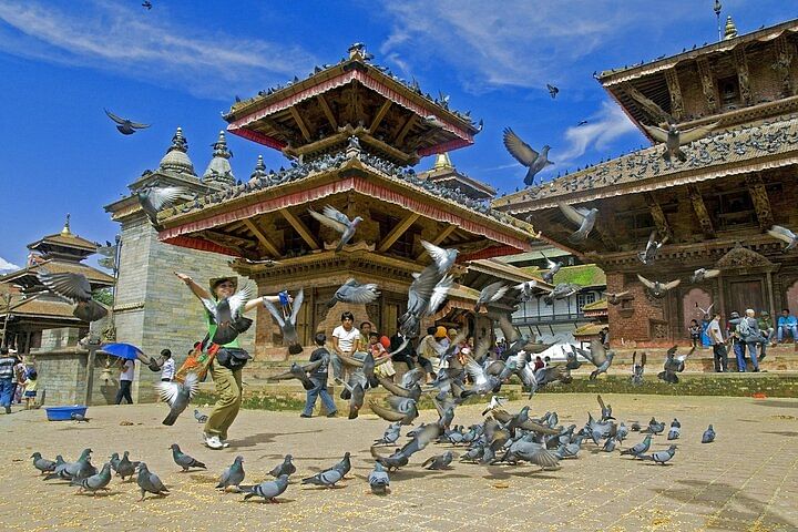 Private Sightseeing Tour of Swayambhunath & Kathmandu Durbar Square