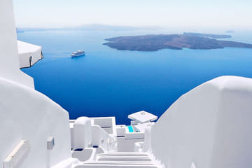 Golden Hour Photography Tour in Santorini, Greece