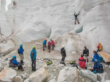 Three-Day Huayna Potosí Climbing Tour in La Paz, Bolivia