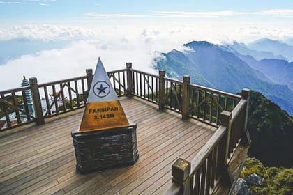 2 Days Sapa Tour with Fansipan Peak by Cabin Bus from Hanoi