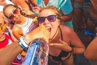  Miami Spring Break Party Boat with Live DJ and Open Bar  4