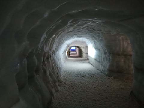 DT 306 Private Superjeep Borgafjörður & Into The Glacier, photo 6