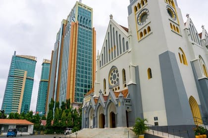 Dar es Salaam: Private Layover Tour with Airport Transfer