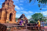Discover Phan Thiet: Ta Cu Mountain, Cham Tower & Lying Buddha 3