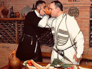 Culinary Tour of Traditional Georgian Supra Feast in Tbilisi