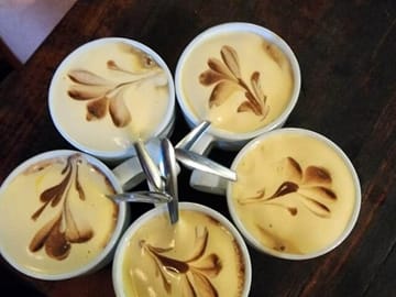 Hanoi Street Food Tour: Taste Local Dishes and Culture