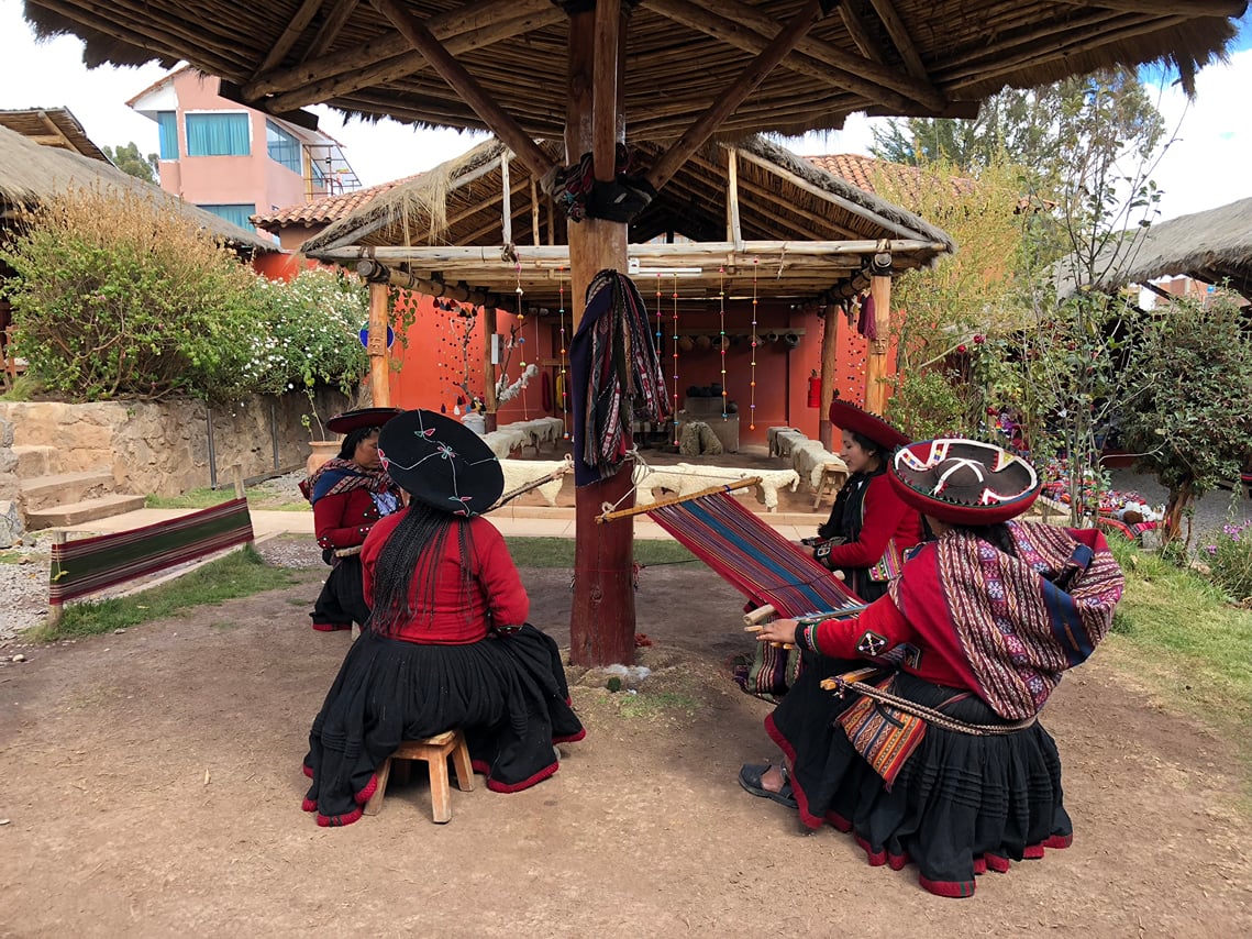 Seminar on Ancient Textiles and the Ceramic Workshop of Pablo Seminario in the Sacred Valley, Cusco 6