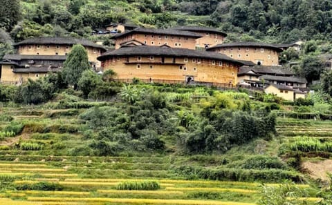 Xiamen Hakka Tulou and Emigrant Heritage Day Tour