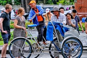 Paris Seine Bicycle Tour, Optional Louvre Entry Tickets