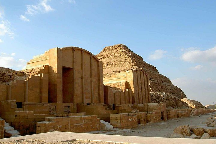 Memphis, Saqqara & Dahshur Pyramids: Expert-Led Half-Day Tour