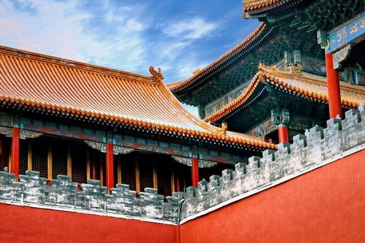 Beijing Forbidden City and Badaling Great Wall private day tour.