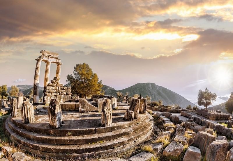 day trip from athens to delphi