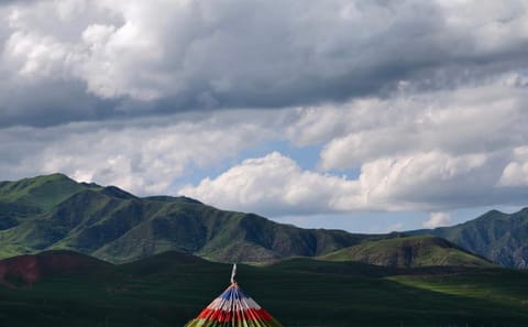 Lanzhou Day Tour to Labrang Monastery and Sangke Grassland