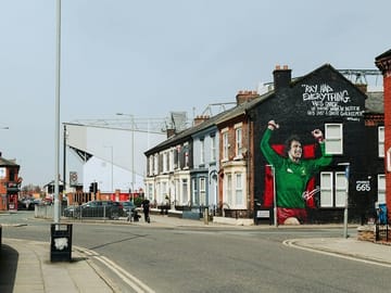 Cultural City Tour of Liverpool with Beatles Story Museum Entry
