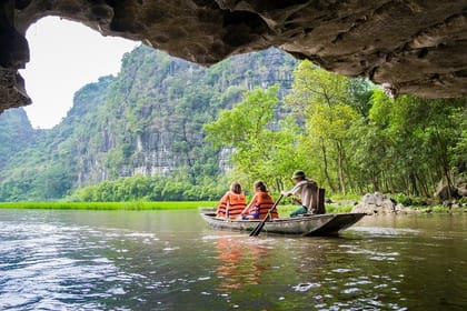 Small Group Ninh Binh Tour: Hoa Lu Tam Coc Mua Cave Day Tour from Hanoi