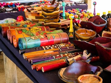 West Bay Beach Tour with Chocolate and Rum Factory Visit