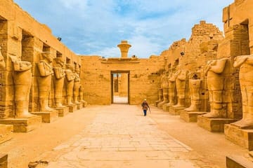 Luxor Historical Day Tour by Bus from Hurghada