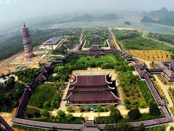 Bai dinh Pagoda
