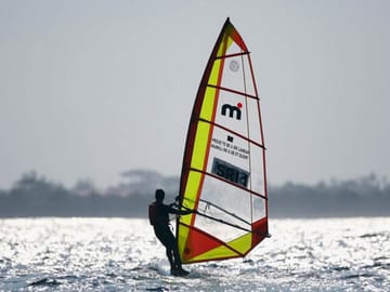 Windsurfing Experience on Bentota's Stunning Coastline