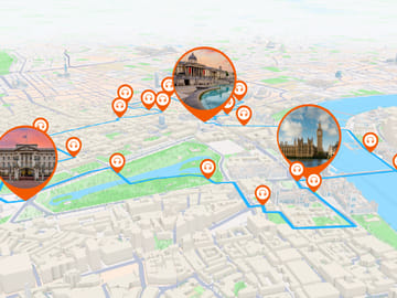 Full tour: A historic crossing via St James's Park and the Mall.