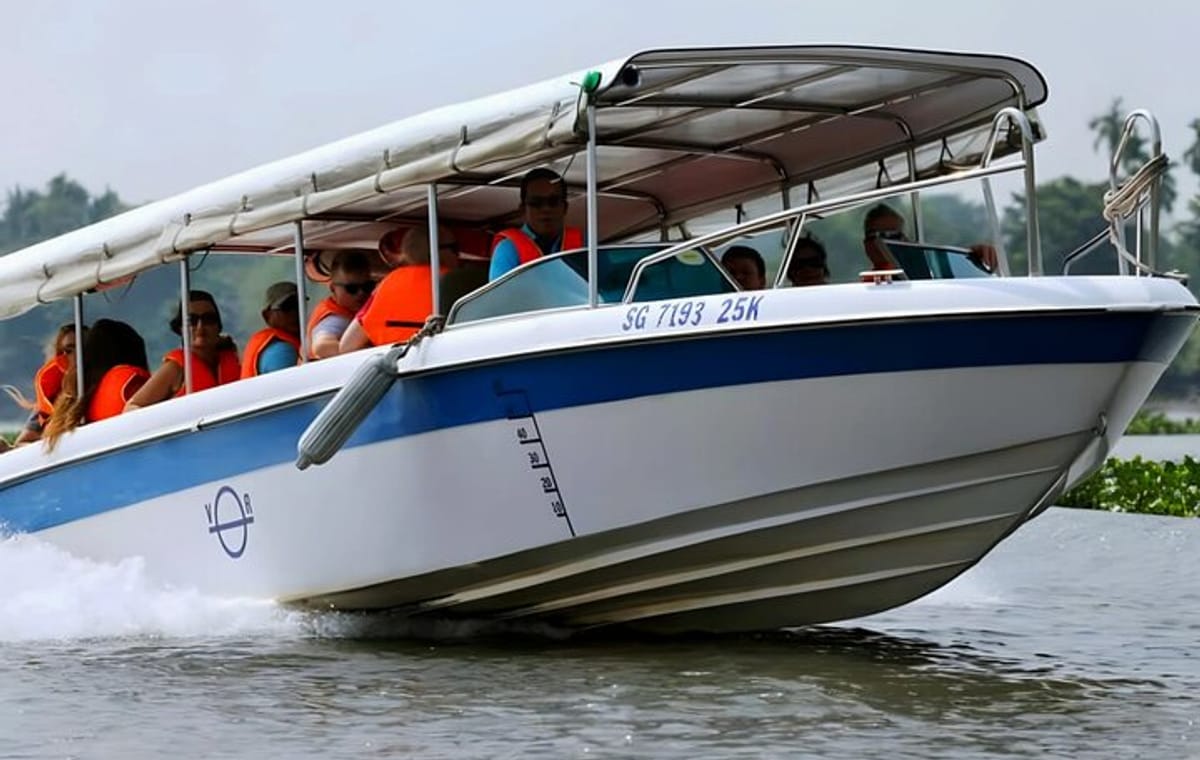 Half-day Tour to Cu Chi Tunnel with Luxury Boat and Guide