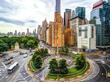 Manhattan Bus Tour: Explore Upper and Lower Highlights