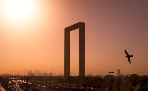 Dubai Frame Ticket Tour with Hotel Transfer Included