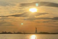 Statue of Liberty Sightseeing Cruise 60 Min 3