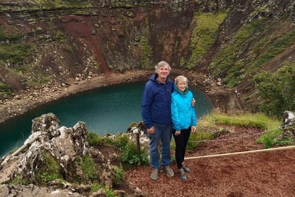 Keflavik Airport: Private Golden Circle Tour with Airport Pick-up