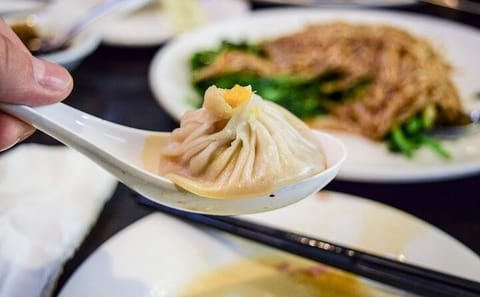 Private 8-Hour Shanghai Layover Tour with Local Guide