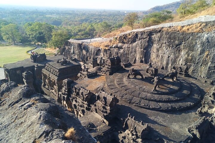Aurangabad to Ellora and Pitalkhora Caves Day Trip Expedition