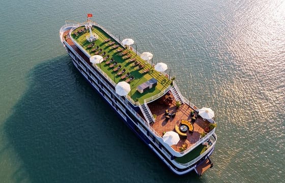 Lan Ha Bay Luxury Cruise 2D/1N: Kayaking & Swimming at the pristine places