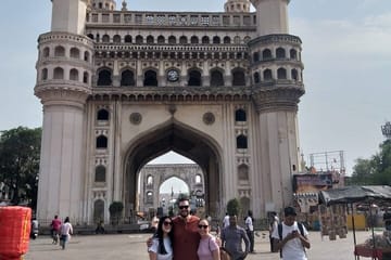 Cultural Heritage Tour of Hyderabad's Iconic Landmarks