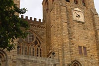 Évora Private Walking Tour with a Professional Guide 2