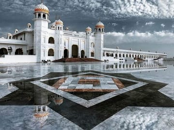 Pakistan Sikh Yatra For 9 Days