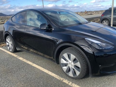 Keflavik International Airport Private Transfer To/From Reykjavik, photo 3