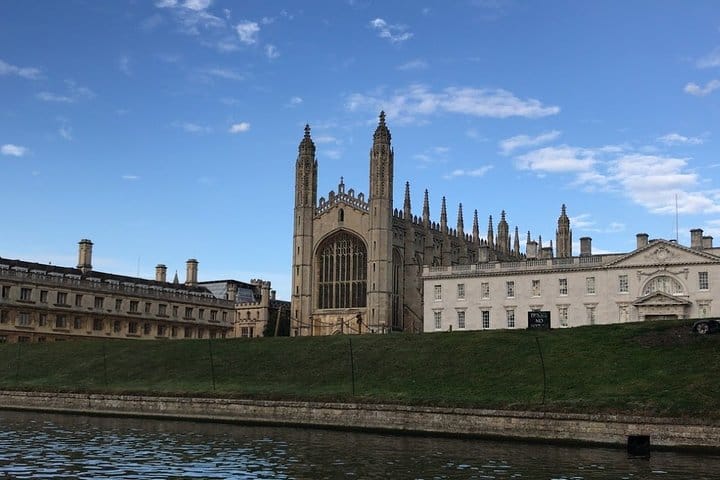 Full-Day Private Guided Tour of Cambridge 7