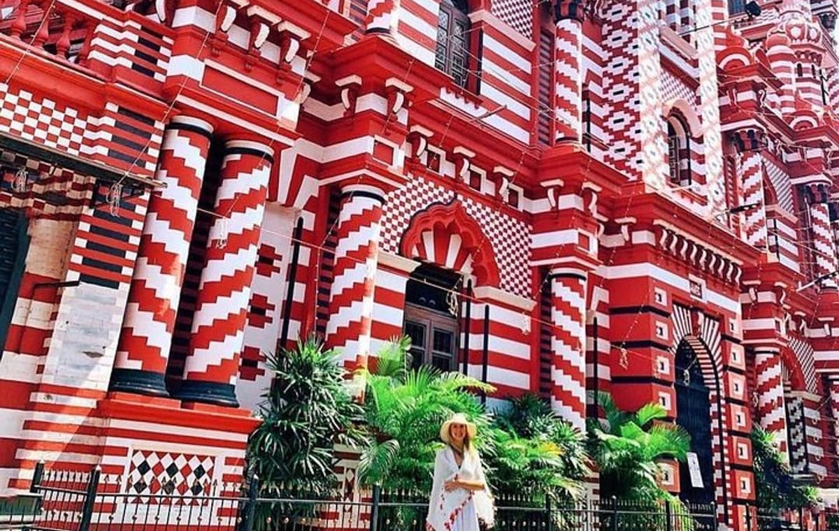 Colombo Sightseeing & Shopping