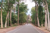 Private One Day Tour with Sunrise at Angkor Wat 7