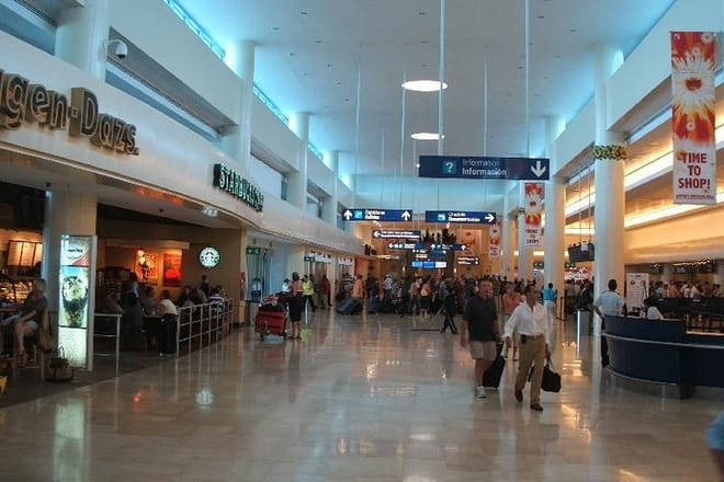 Cancun Airport SUV Service 9