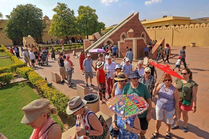 Jaipur Heritage Full Day Sightseeing With Female Guide (Only female and Couples)