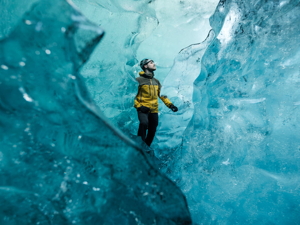 Blue Ice Discovery — Local Guide of Vatnajökull