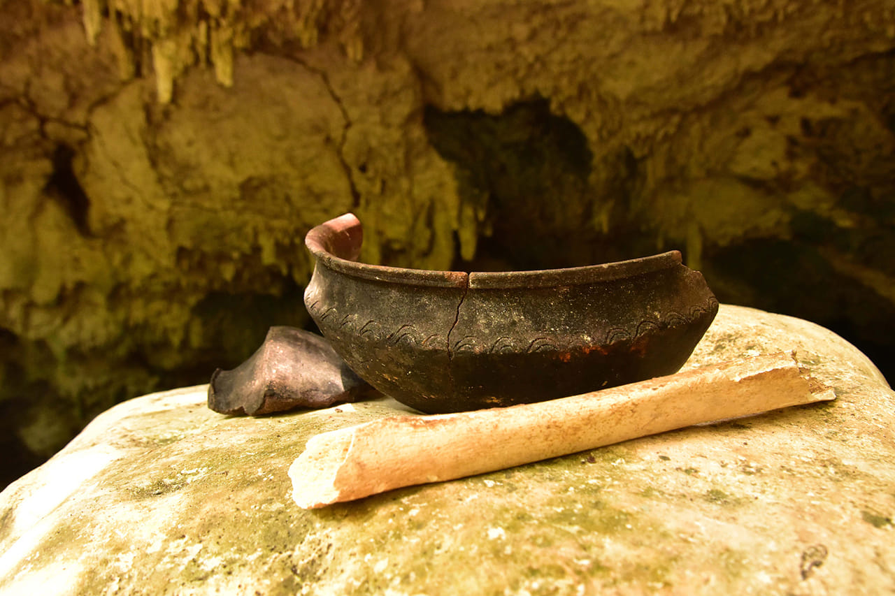 Zanzibar: Revealing The Hidden Wonders of Kuza Cave 8