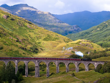 3 Day : Isle of Skye and The Highlands Tour with the Jacobite Steam Train (B&B Room with twin beds)