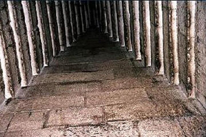 Giza Pyramids Private Tour: Camel Ride & Free Photo Session at Sphinx