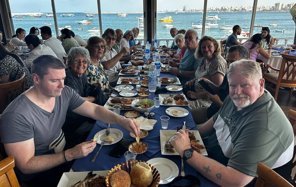 Private Tour to Giza Pyramids and GEM from Alexandria Port